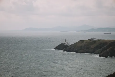 灯台のある海岸 4K壁紙 · ocean · 3840×2560