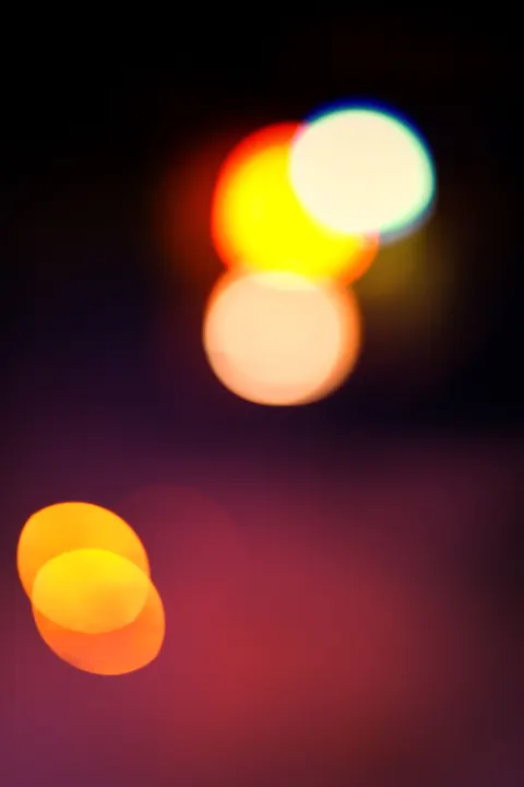 چراغ‌های بوکه والپیپر موبایل · lockscreen · 1440×2160