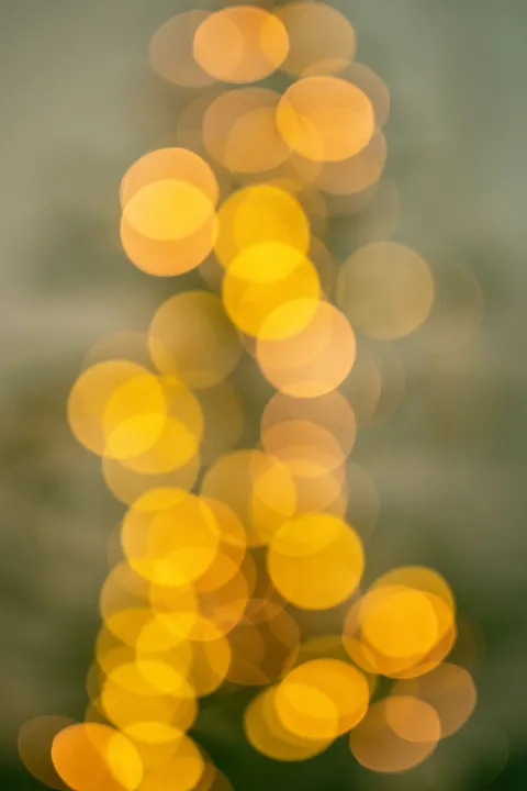 Bokeh Lights Phone Wallpaper · lockscreen · 1440×2160