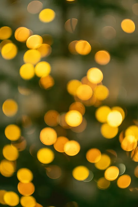 Bokeh Lights Phone Wallpaper · lockscreen · 1440×2160