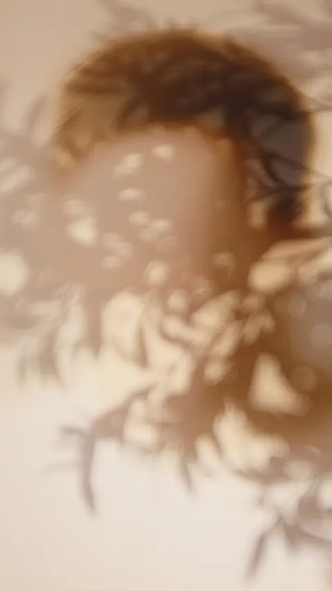 Soft Focus Phone Wallpaper · lockscreen · 1440×2563