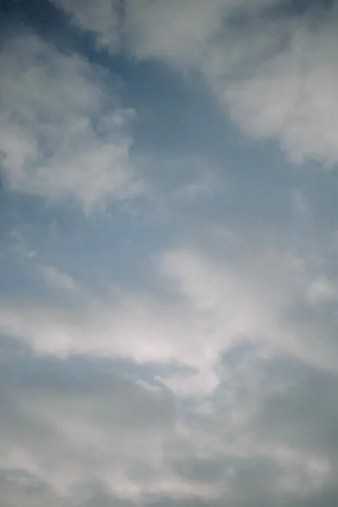 Bầu Trời Yên Bình Hình Nền Điện Thoại · lockscreen · 1440×2160