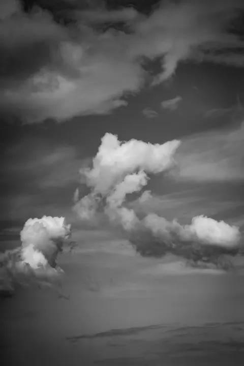 Rustige lucht Telefoon Achtergrond · lockscreen · 1440×2159