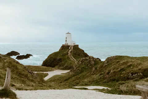 등대 해안 4K 배경화면 · ocean · 3840×2560