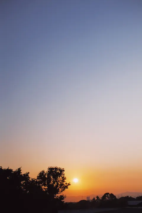 Закатный градиент обои для телефона · gradient · 1440×2160