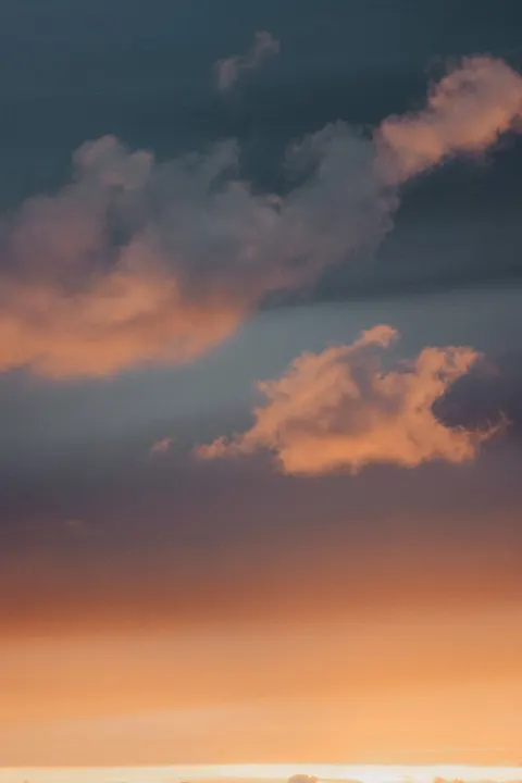 夕焼けグラデーション スマホ壁紙 · gradient · 1440×2160