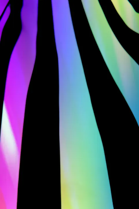 Fondo de Pantalla para Móvil Holográfico · gradient · 1440×2160