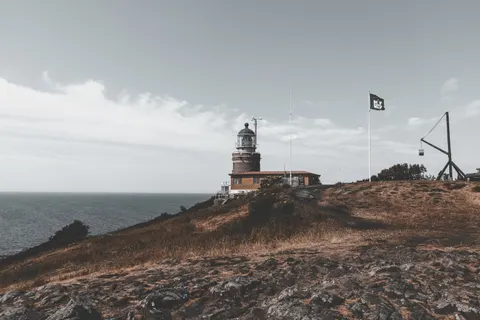 灯台のある海岸 4K壁紙 · ocean · 3840×2560