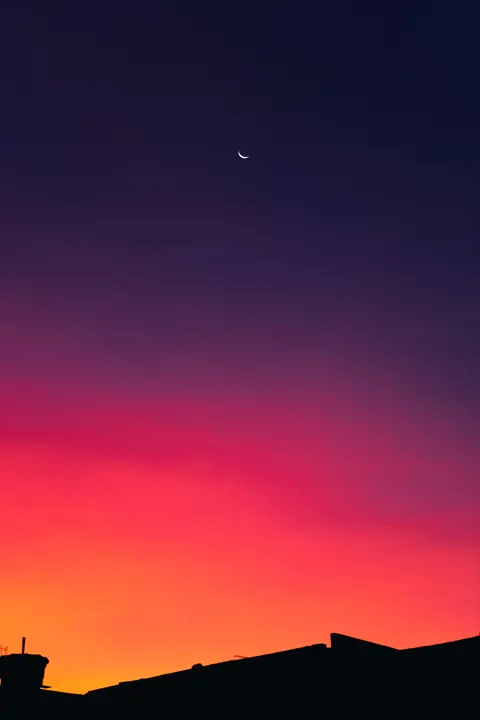Langit Memudar Wallpaper HP · gradient · 1440×2160