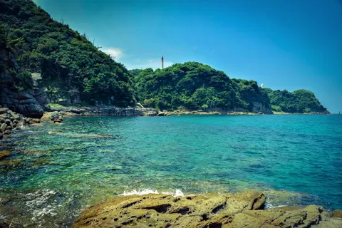 灯台のある海岸 4K壁紙 · ocean · 3840×2560