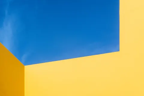 خلفية تدرّج بسيط بدقة 4K · minimal · 3840×2560