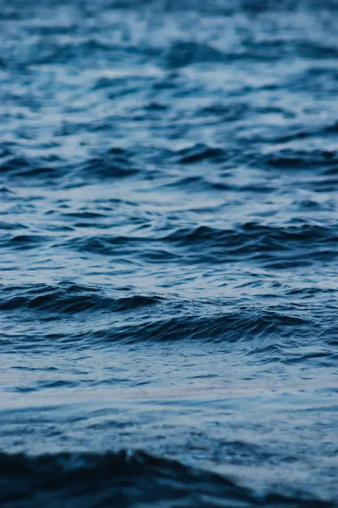 محو شدن آبی والپیپر موبایل · gradient · 1440×2160