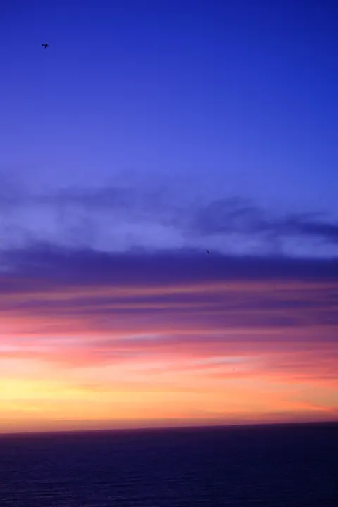 Gradasi Senja Wallpaper HP · gradient · 1440×2160