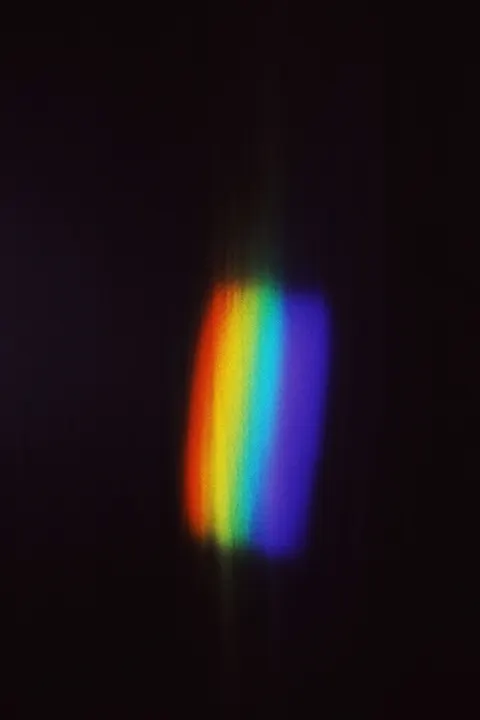Holographic Phone Wallpaper · gradient · 1440×2160