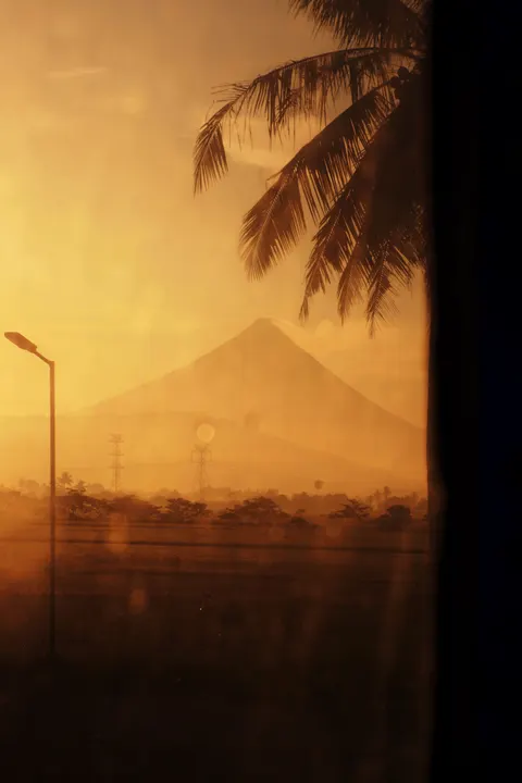 Złota godzina Tapeta na Telefon · aesthetic · 1440×2160