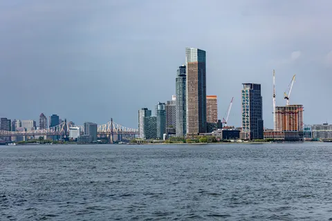 Обои Город 4K · city · 3840×2559
