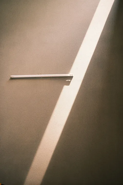 Fond d'écran mobile Lignes Silencieuses · aesthetic · 1440×2160