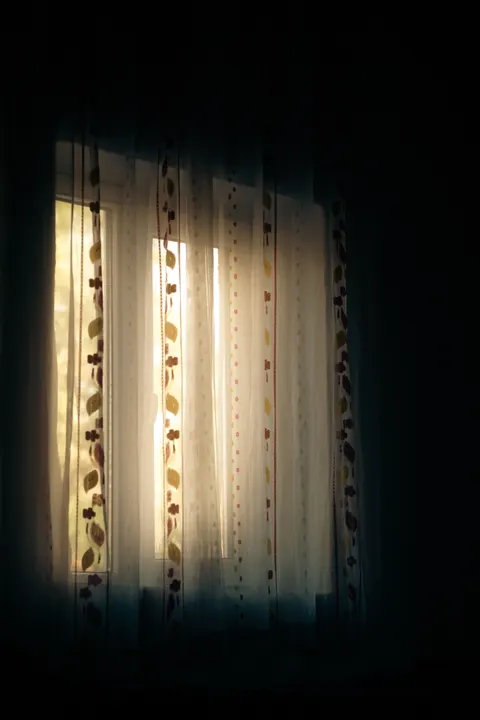 Curtain Light Phone Wallpaper · aesthetic · 1440×2160
