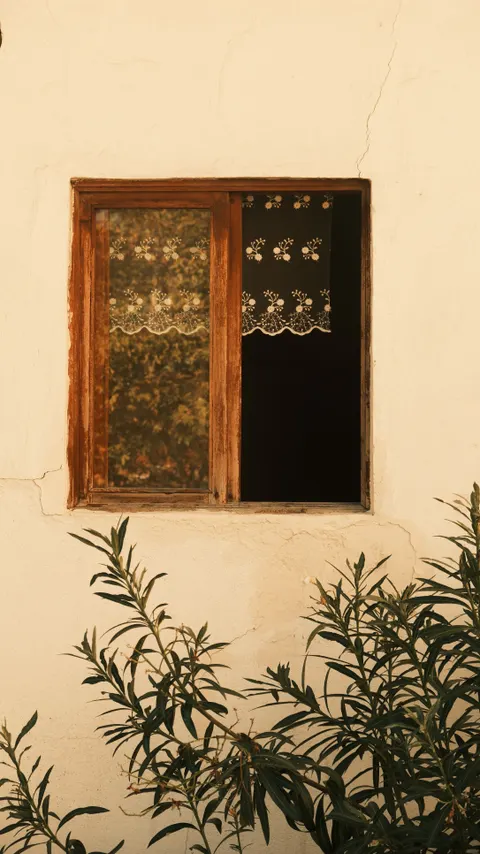 نور از میان پرده والپیپر موبایل · aesthetic · 1440×2562