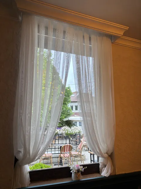 Fond d'écran mobile Lumière de Rideau · aesthetic · 1440×1920