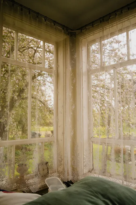 Curtain Light Phone Wallpaper · aesthetic · 1440×2160