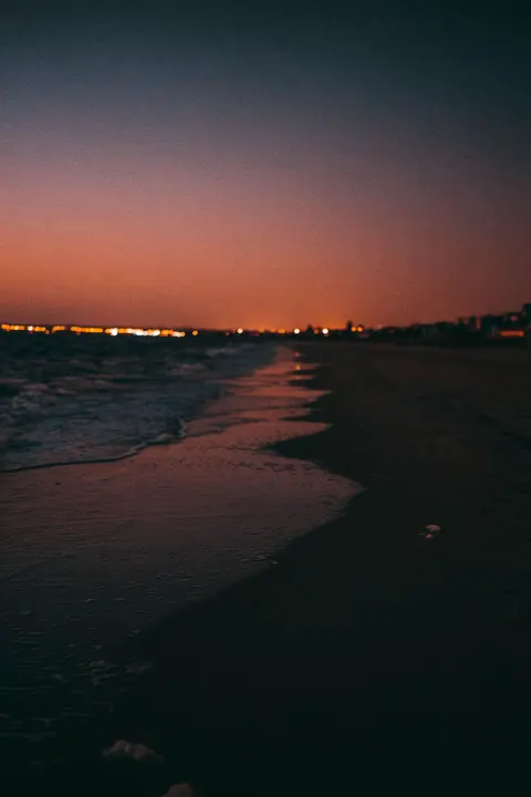 Suasana Pantai Wallpaper HP · aesthetic · 1440×2160