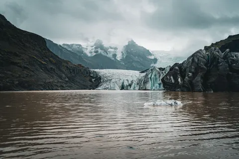 Glacier 4K Wallpaper · nature · 3840×2560