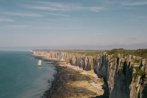 Hình nền Vách Đá Bên Đại Dương 4K · ocean · 3840×2560