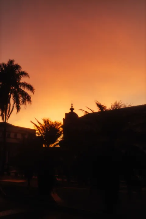 Golden Hour Phone Wallpaper · aesthetic · 1440×2160