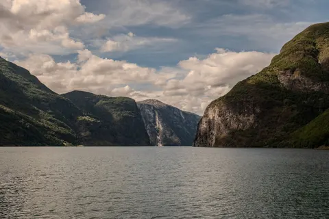 Norwegian Fjord 4K Wallpaper · nature · 3840×2560