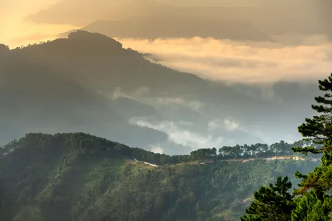 Misty Valley 4K Wallpaper · nature · 3840×2561