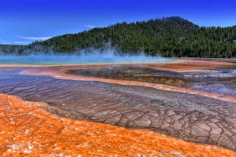 Hot Spring 4K Wallpaper · nature · 3840×2563