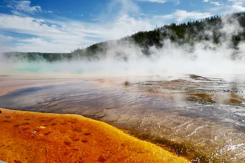 Hot Spring 4K Wallpaper · nature · 3840×2560