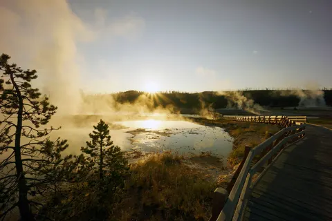 Hot Spring 4K Wallpaper · nature · 3840×2560