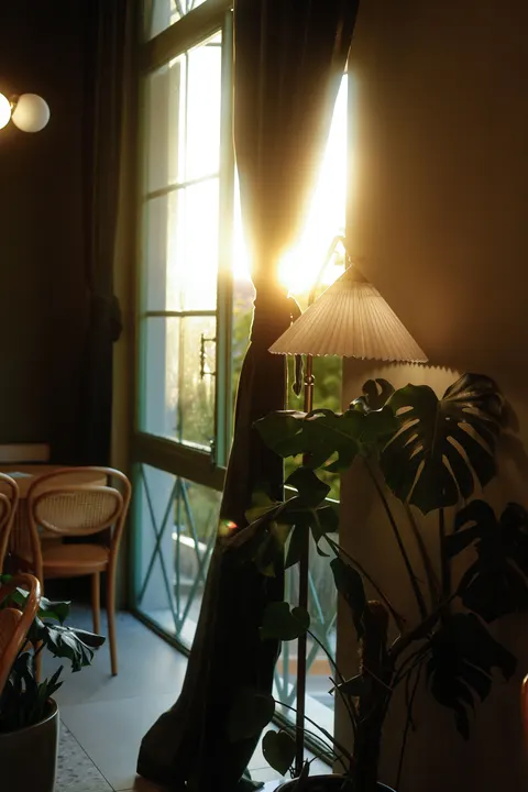 Curtain Light Phone Wallpaper · aesthetic · 1440×2160