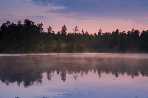 Misty Mountain Lake 4K Wallpaper · nature · 3840×2560
