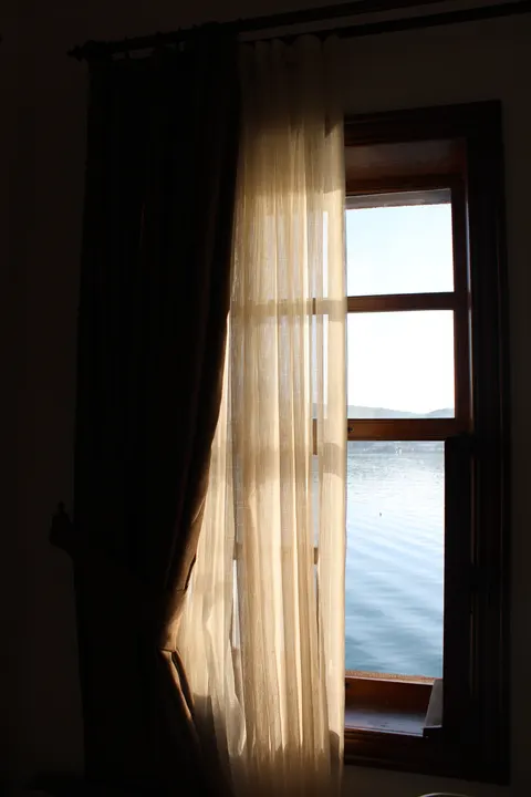Curtain Light Phone Wallpaper · aesthetic · 1440×2160