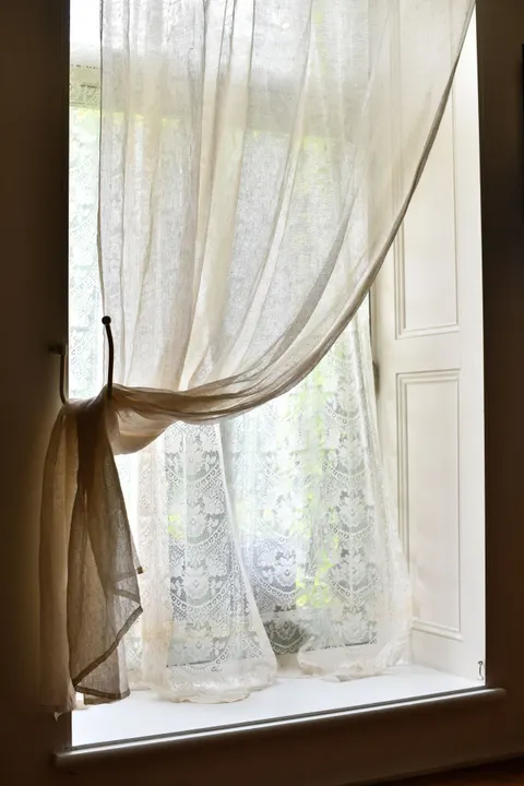 Curtain Light Phone Wallpaper · aesthetic · 1440×2160