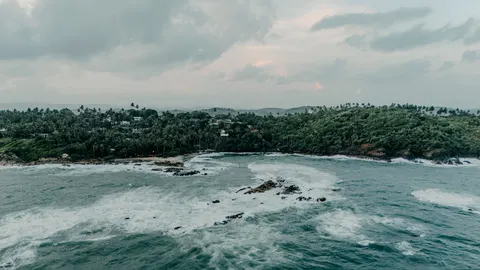 섬 항공뷰 4K 배경화면 · ocean · 3840×2160