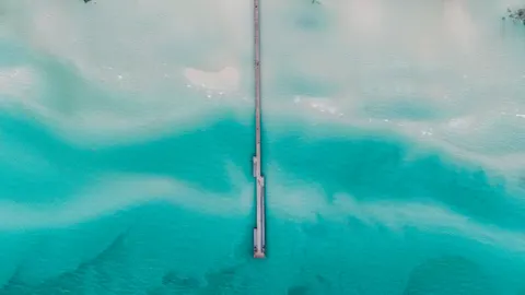 Insel aus der Luft 4K Hintergrundbild · ocean · 3840×2160