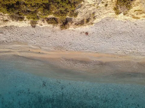 Eiland van Bovenaf 4K-achtergrond · ocean · 3840×2880