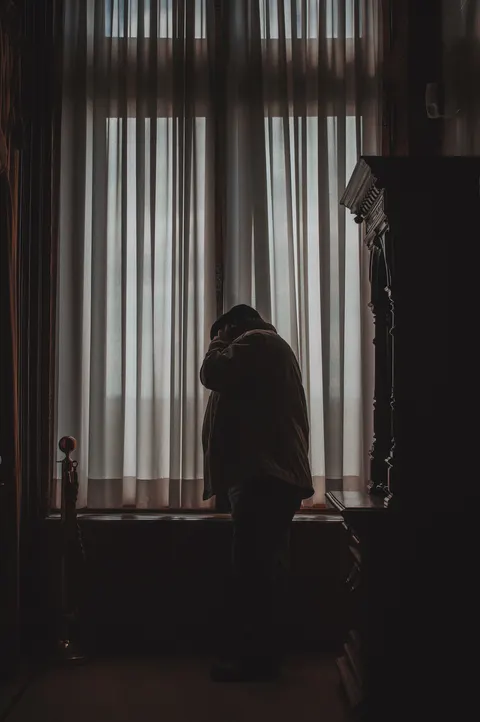 Curtain Light Phone Wallpaper · aesthetic · 1440×2166
