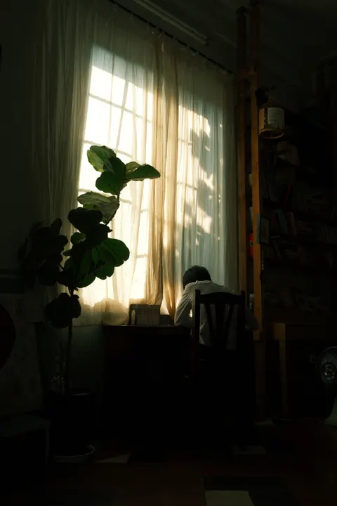 Curtain Light Phone Wallpaper · aesthetic · 1440×2160