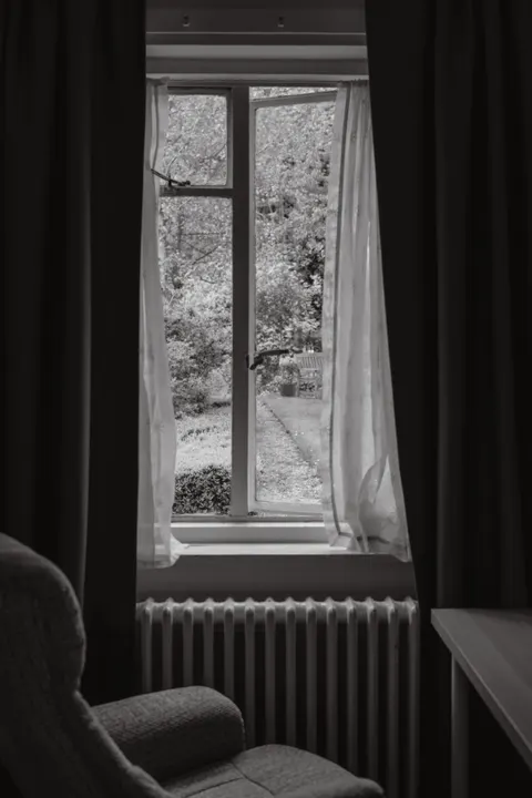 Curtain Light Phone Wallpaper · aesthetic · 1440×2159