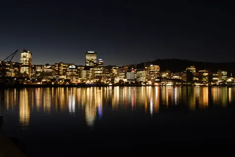城市夜景天际线 4K壁纸 · city · 3840×2560