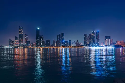 城市夜景天際線 4K桌布 · city · 3840×2560