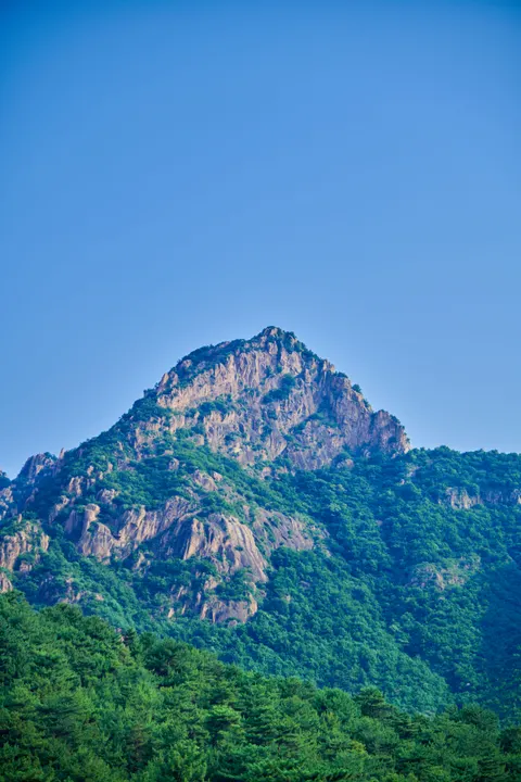 Mountain Peak Phone Wallpaper · vertical · 1440×2160