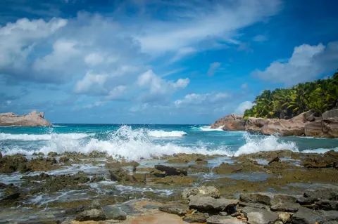 Fondo de pantalla Playa tropical 4K · ocean · 3840×2553