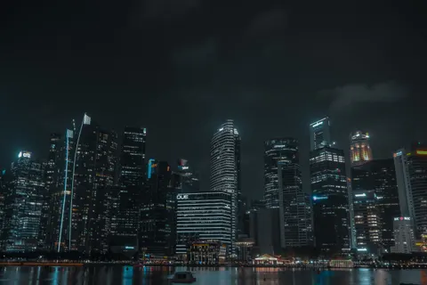 Fondo de pantalla Ciudad 4K · city · 3840×2560