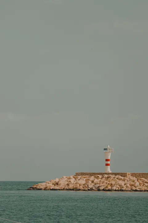 Lighthouse Phone Wallpaper · vertical · 1440×2160